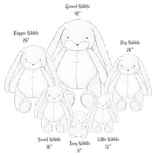 Load image into Gallery viewer, TINY NIBBLE 8" BUNNY - GRAY