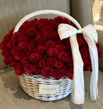 將圖片載入圖庫檢視器 Handheld Rose Flowering Basket
