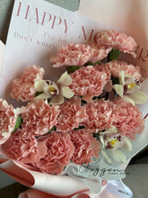 Load image into Gallery viewer, M10. Cymbidium Carnation Mix Bouquet

