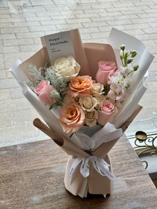 Daily Roses Mix Bouquet