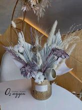 Load image into Gallery viewer, dry flower front desk basket
